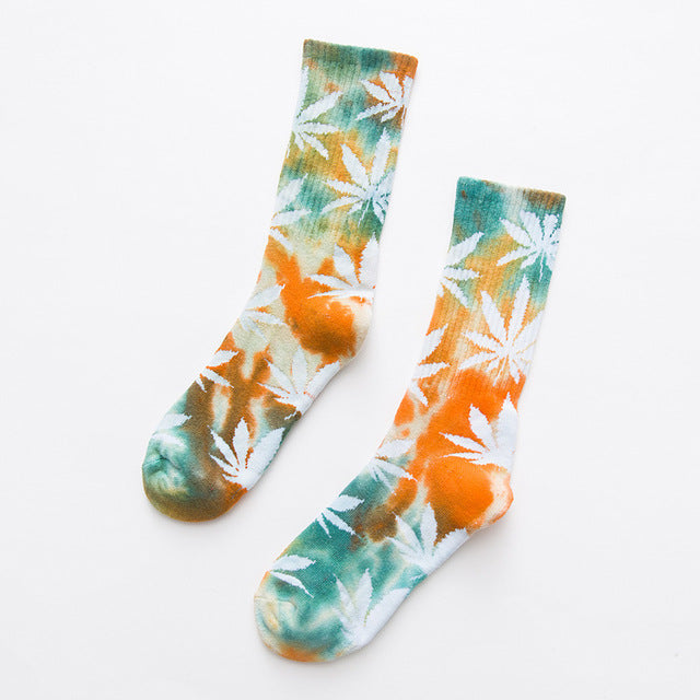 White Maple Leaves Men Colorful Cotton Socks Hip Hop Street Skater Socks