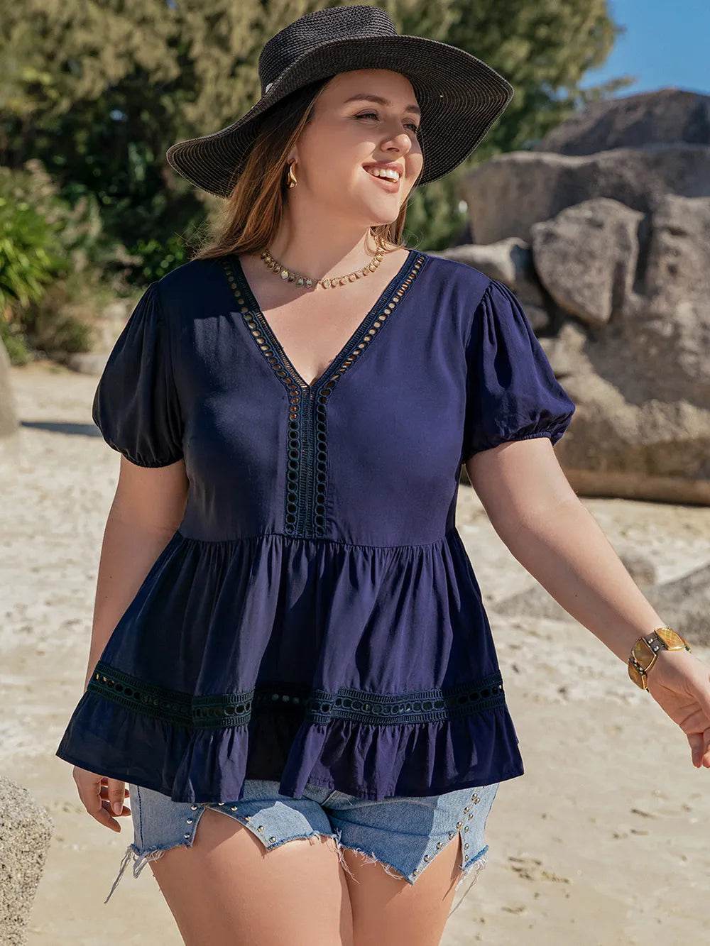 Plus Size Peplum V-Neck Short Sleeve Blouse - IntuitiveEncBoutique