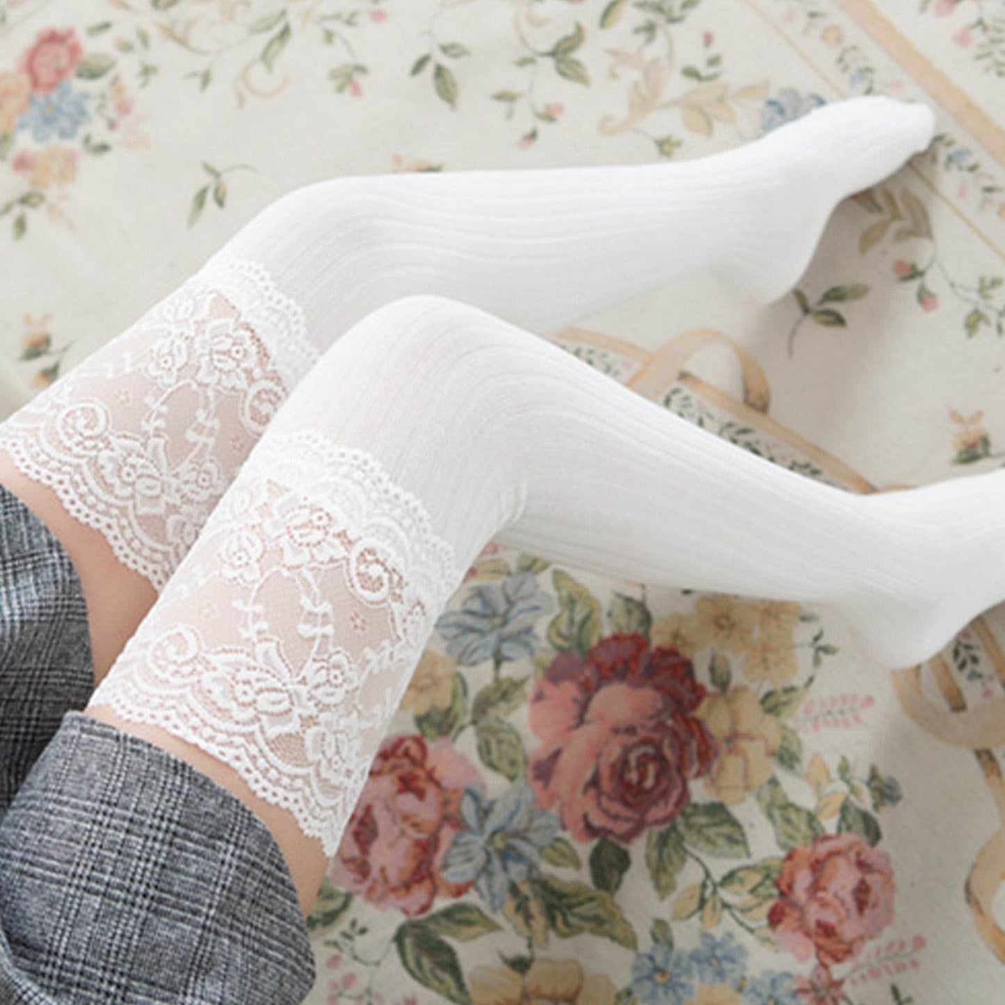 Japanese and Korean New Lace Knee Socks Spring and Autumn Cotton Vertical Stripe Stockings Non slip High thigh Stockings - IntuitiveEncBoutique
