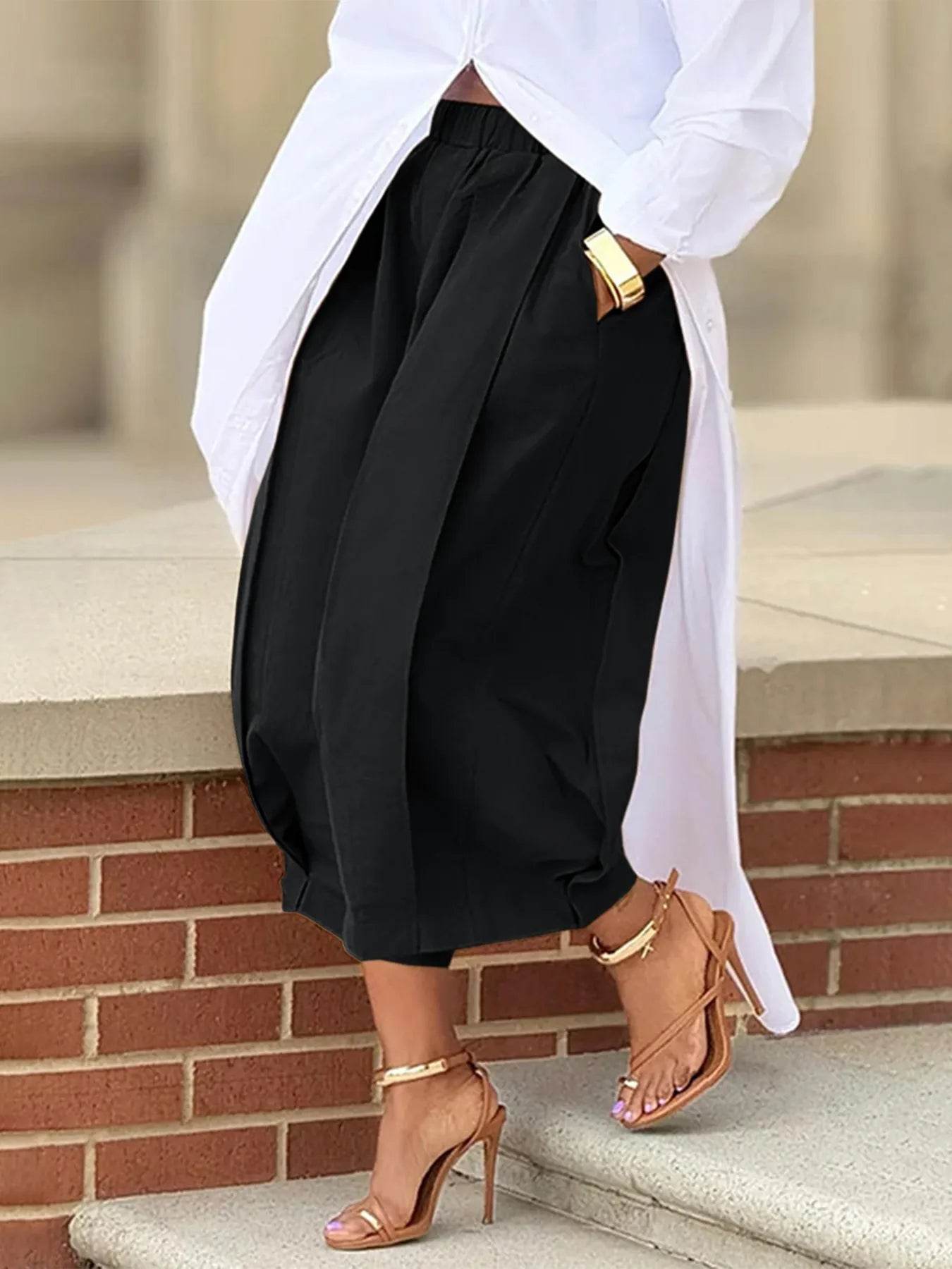 Plus Size Wide Leg Pleated Detail Cropped Pants - IntuitiveEncBoutique