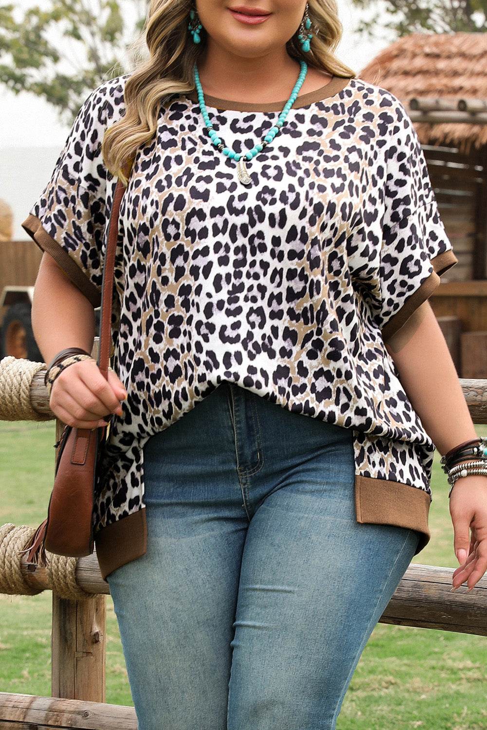 Khaki Leopard Contrast Trim Short Sleeve Loose Plus Size Top - IntuitiveEncBoutique