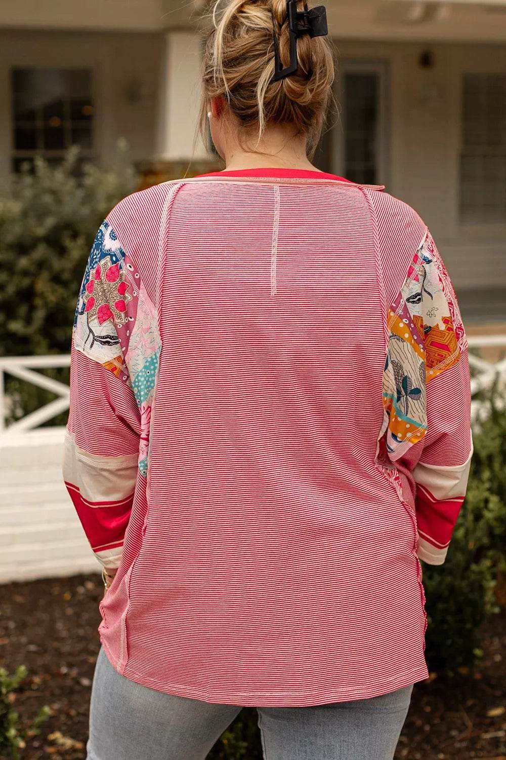 Plus Size Exposed Seam Printed Striped Round Neck Sweatshirt - IntuitiveEncBoutique