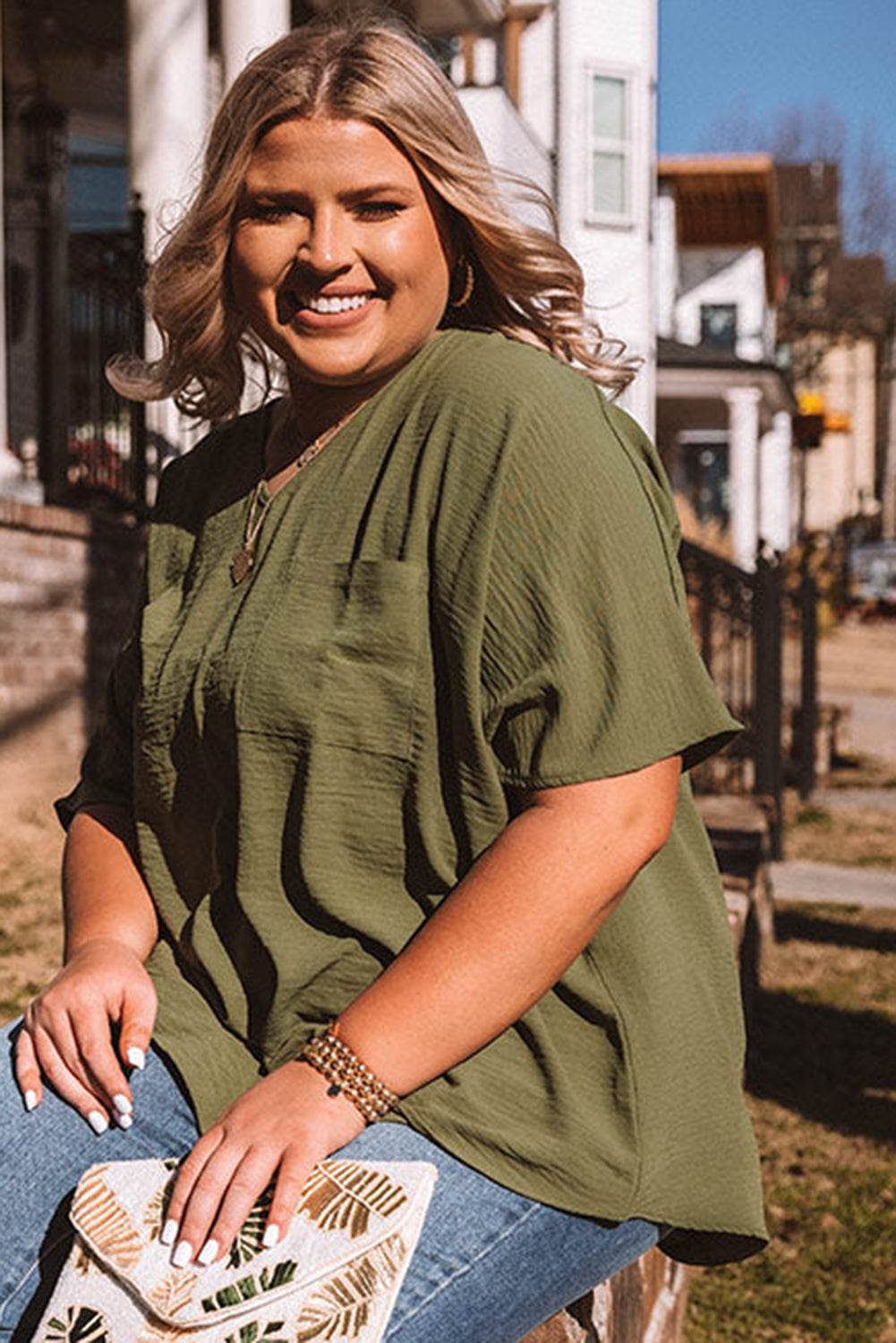 Four Leaf Clover Textured Half Sleeve V Neck Plus Size T Shirt with Chest Pocket - IntuitiveEncBoutique