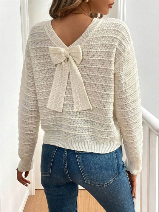 Round Neck Bow-Back Knit Top - IntuitiveEncBoutique