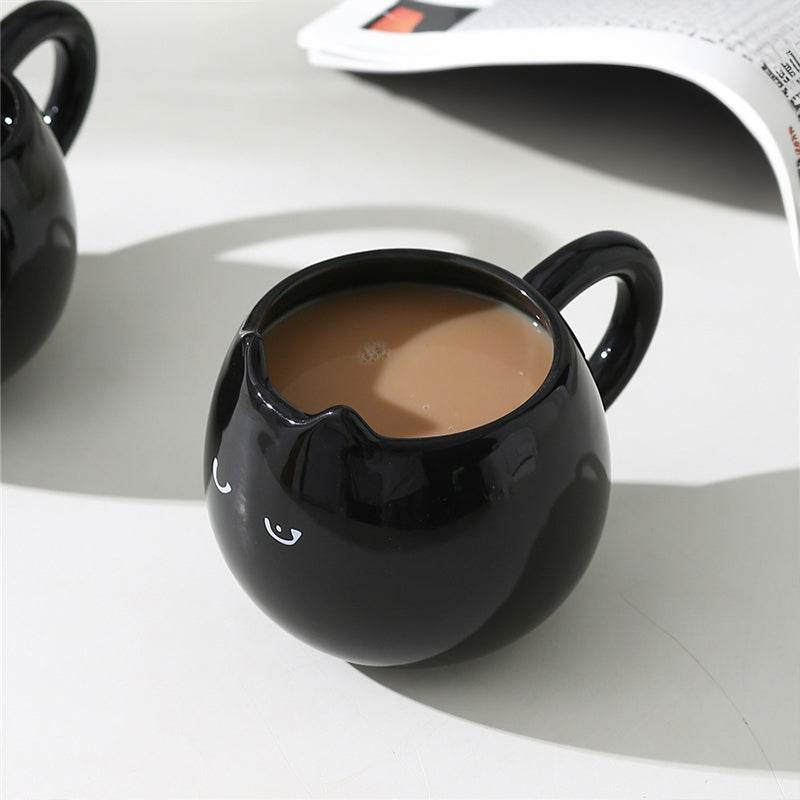 Adorable hand - painted cat - shaped ceramic mug, perfect for coffee or tea. - IntuitiveEncBoutique