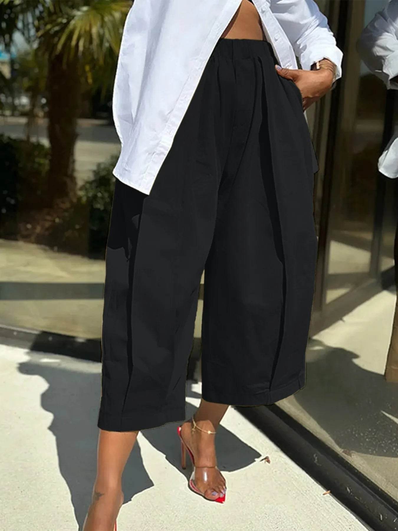 Plus Size Wide Leg Pleated Detail Cropped Pants - IntuitiveEncBoutique