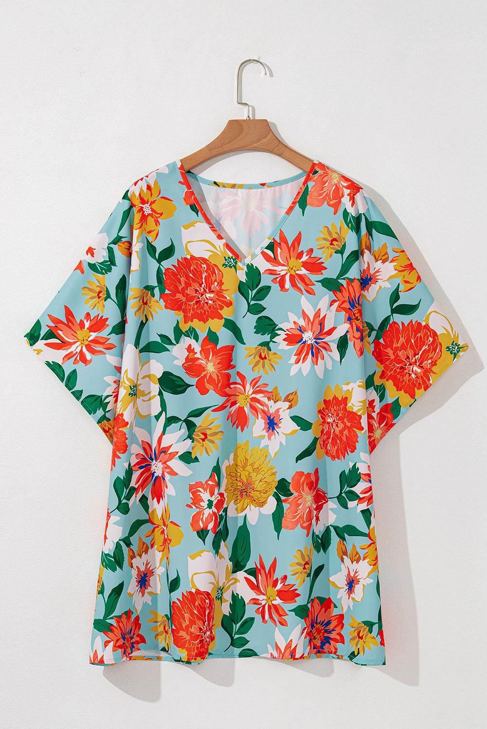 Sky Blue Plus Size Floral Print V Neck Batwing Sleeve Blouse - IntuitiveEncBoutique
