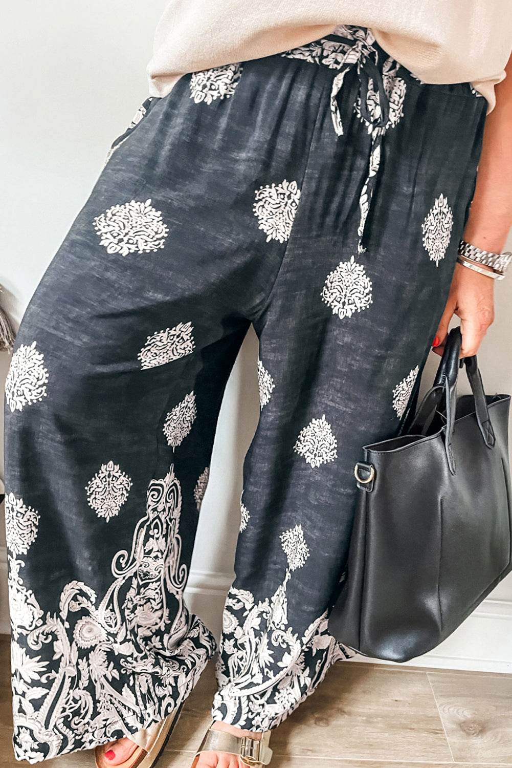 Black Plus Size Geometric Ethnic Print Drawstring Wide Leg Pants - IntuitiveEncBoutique