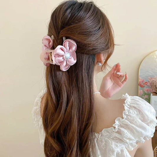 Flower Acrylic Hair Claw Clip - IntuitiveEncBoutique