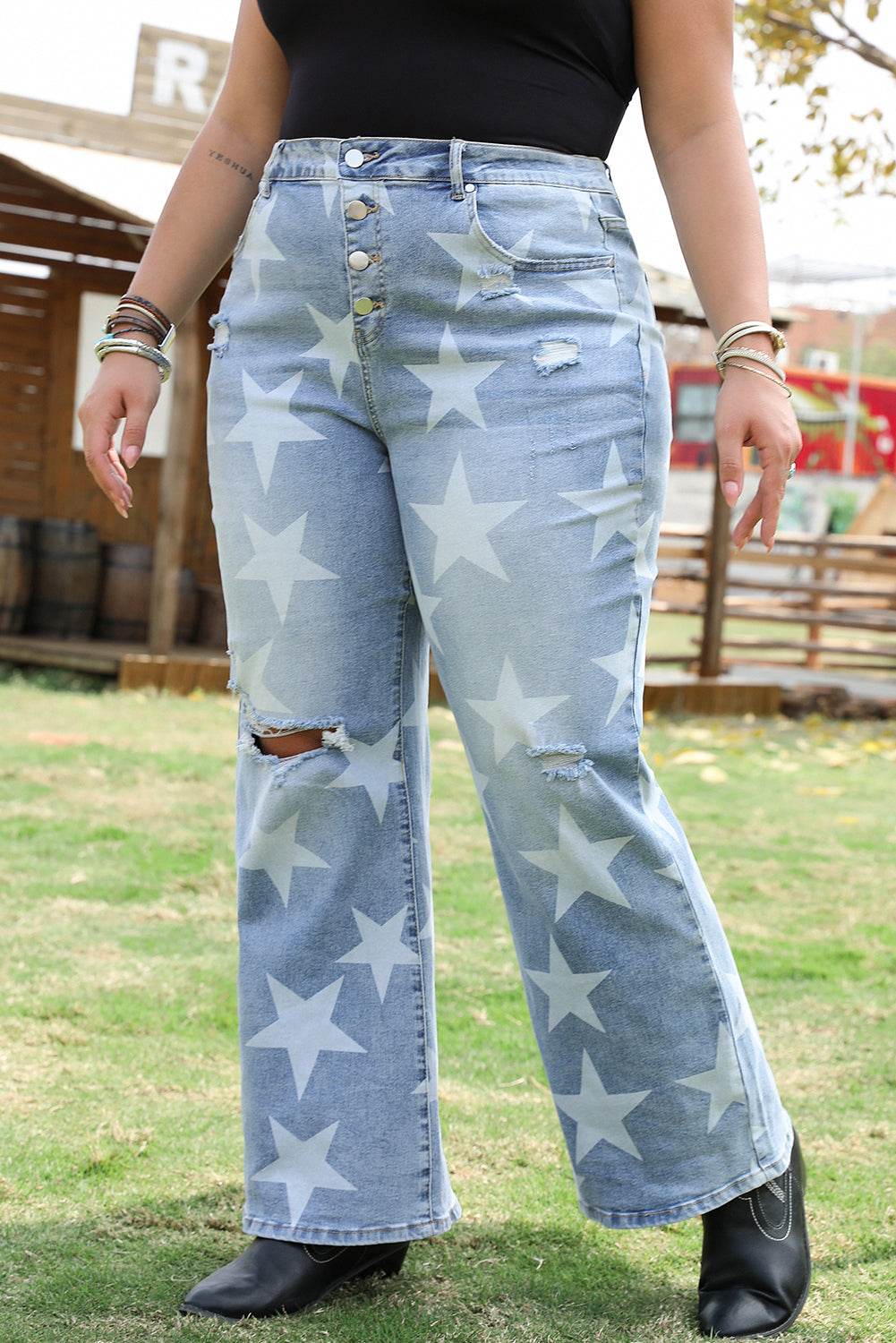 Sky Blue Star Printed Multi Buttons Slit Knee Destroyed Plus Size Jeans - IntuitiveEncBoutique