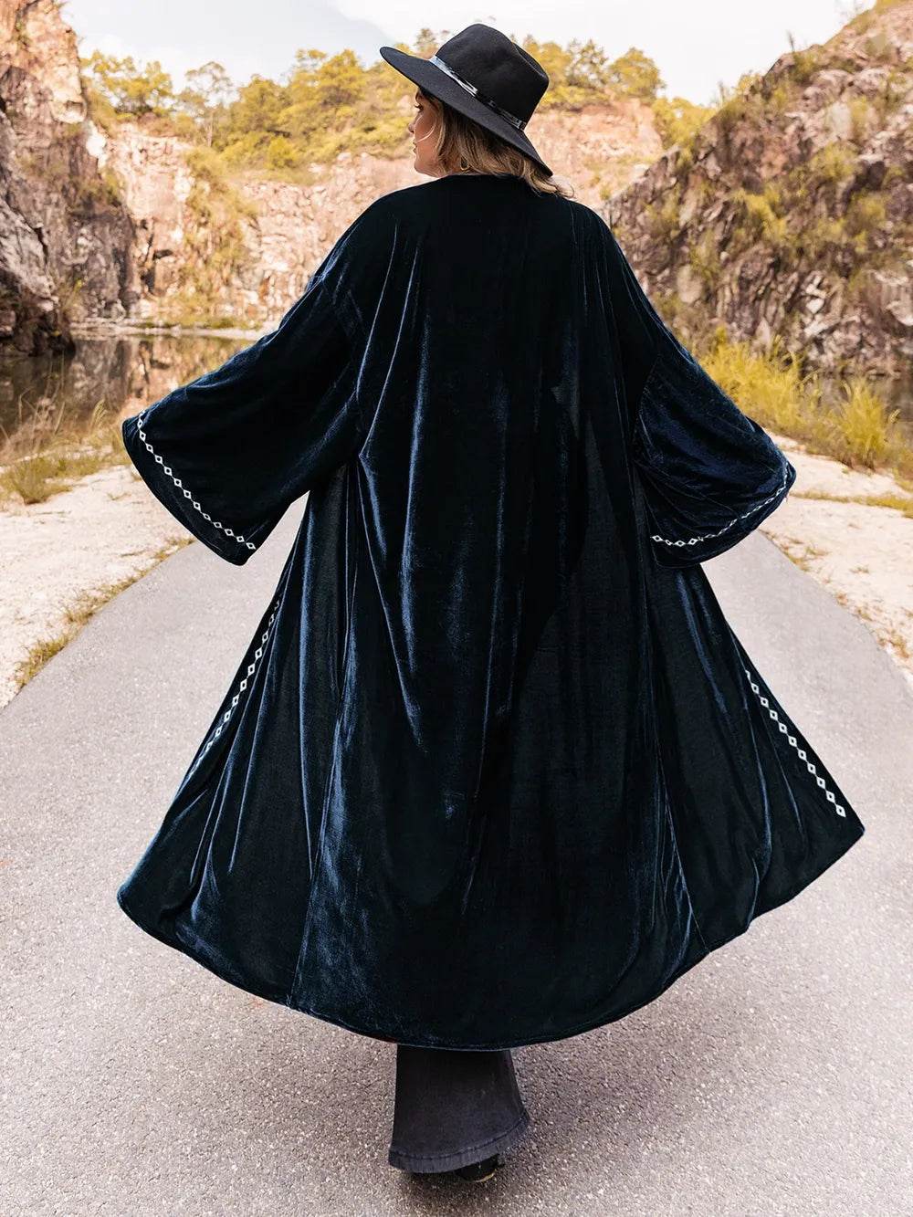 Plus Size Embroidery Open Front Long Sleeve Cardigan - IntuitiveEncBoutique