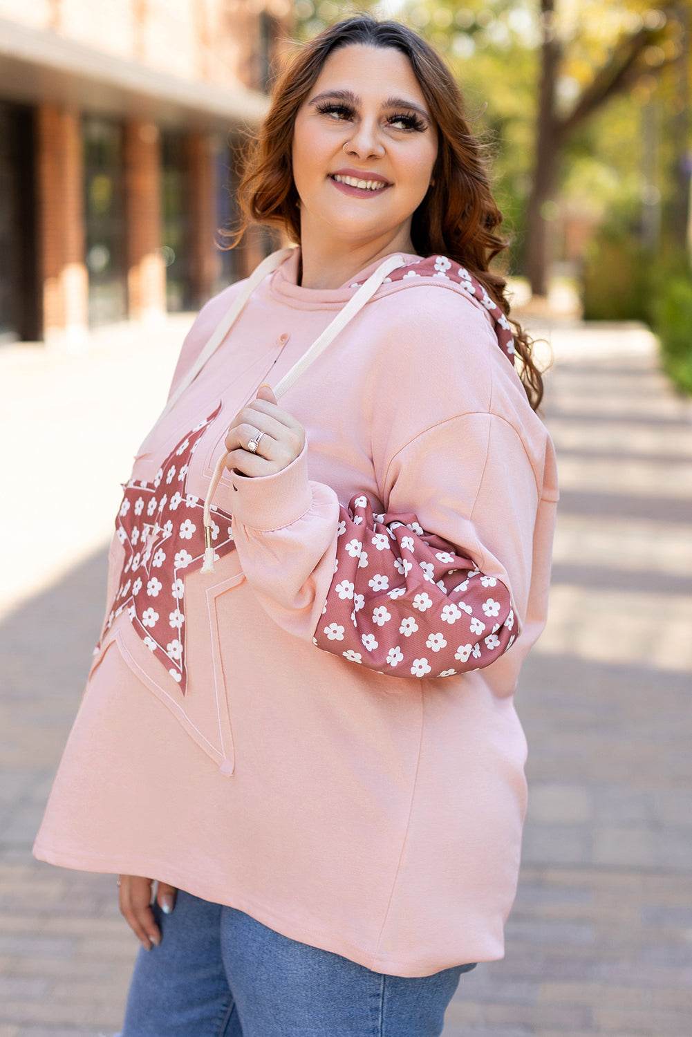 Delicacy Star Patch Graphic Floral Color Block Drawstring Plus Size Hoodie - IntuitiveEncBoutique