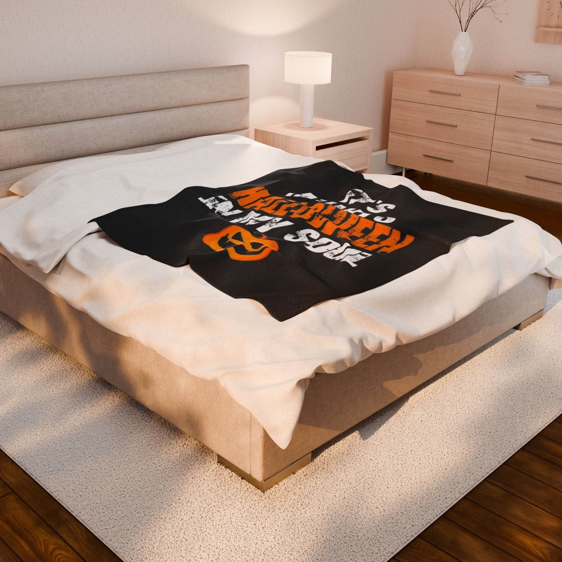 Halloween Velveteen Plush Blanket, Cozy Throw for Spooky Season, Home Decor, Halloween Gift, Warm Cozy Blanket, Seasonal Decor, [...] - IntuitiveEncBoutique