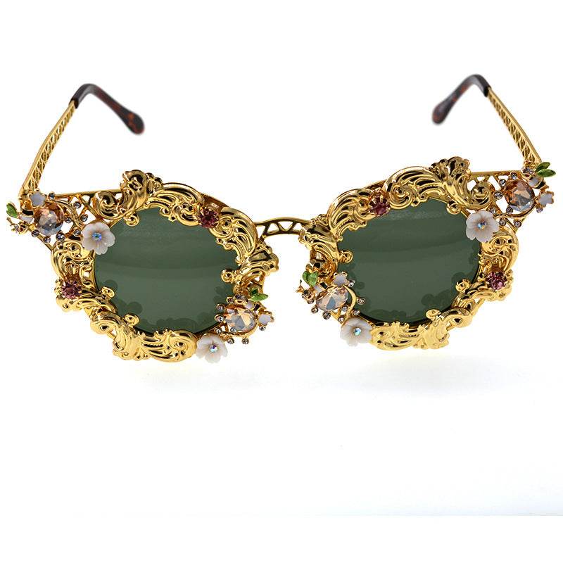 New Baroque Retro Hollow Carving Butterfly Sunglasses for Beach Outing, Dazzling Sunglasses - IntuitiveEncBoutique