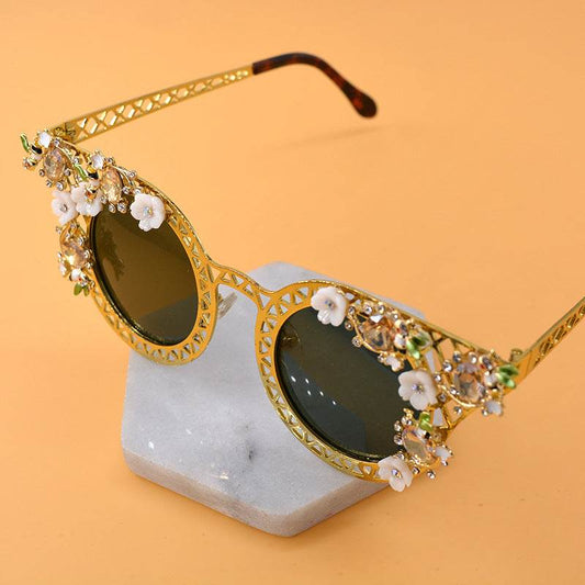 European and American exaggerated folding sunglasses for women, Baroque star street photography sunglasses, sunglasses for women - IntuitiveEncBoutique